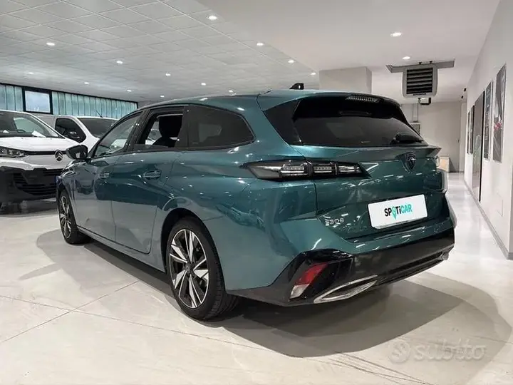 Peugeot 308 2023 photo 3