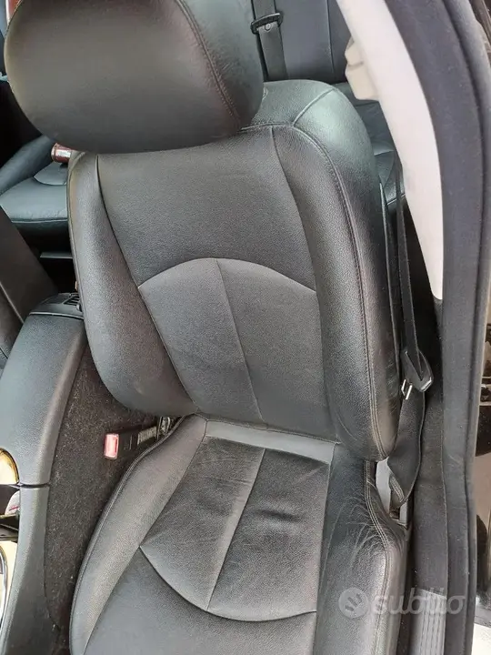 Mercedes-Benz E 320 2009 photo 4