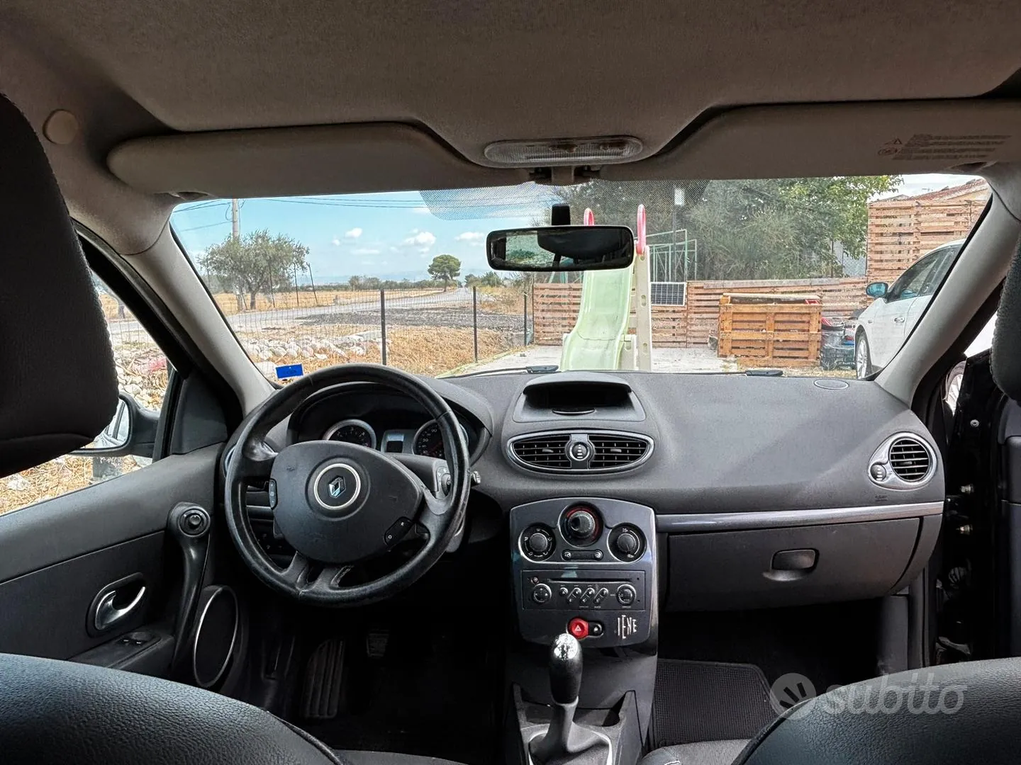 Renault Clio 2007 photo 5