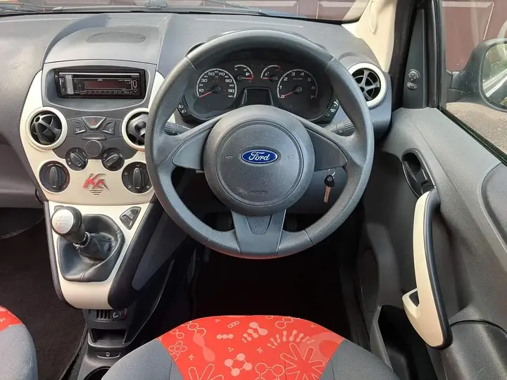 Ford Ka 2010 photo 5