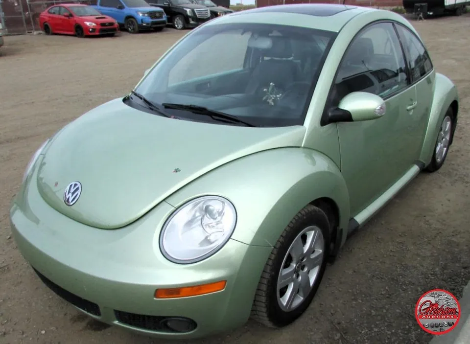 Volkswagen New Beetle