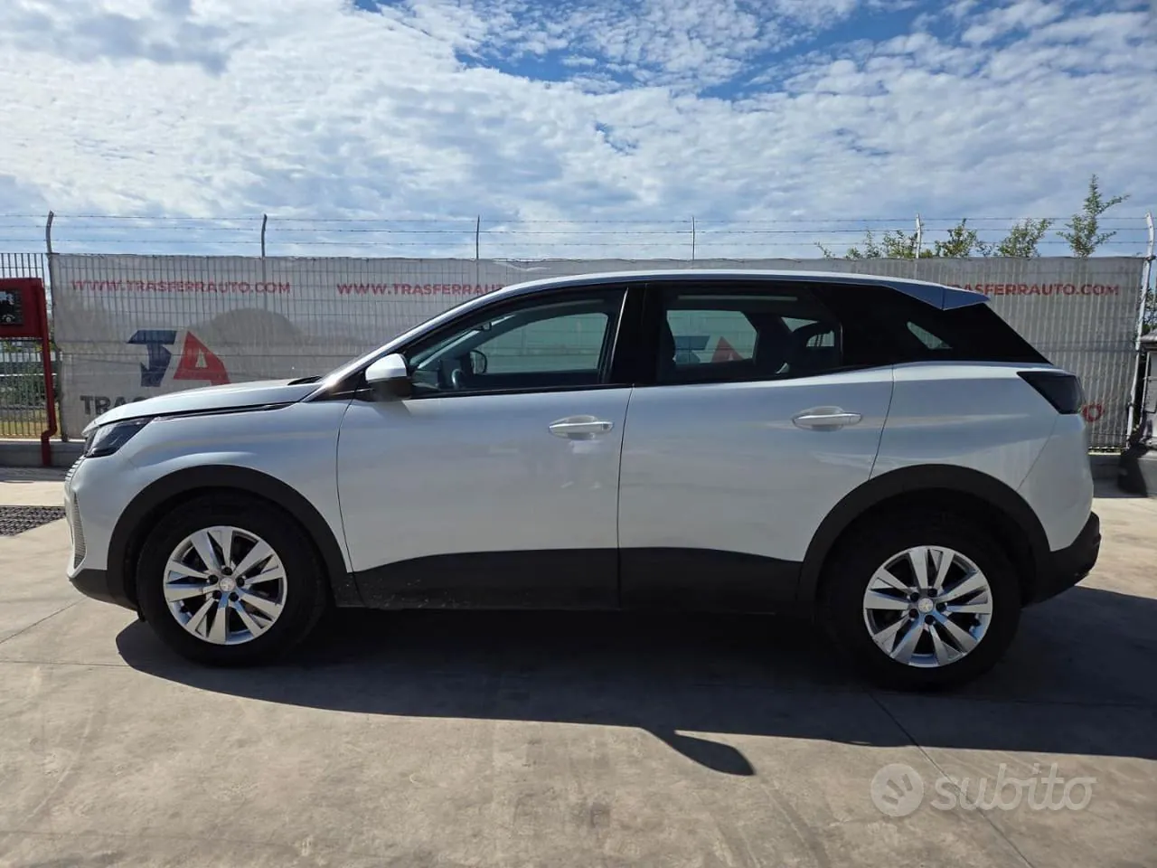 Peugeot 3008 2021 photo 2