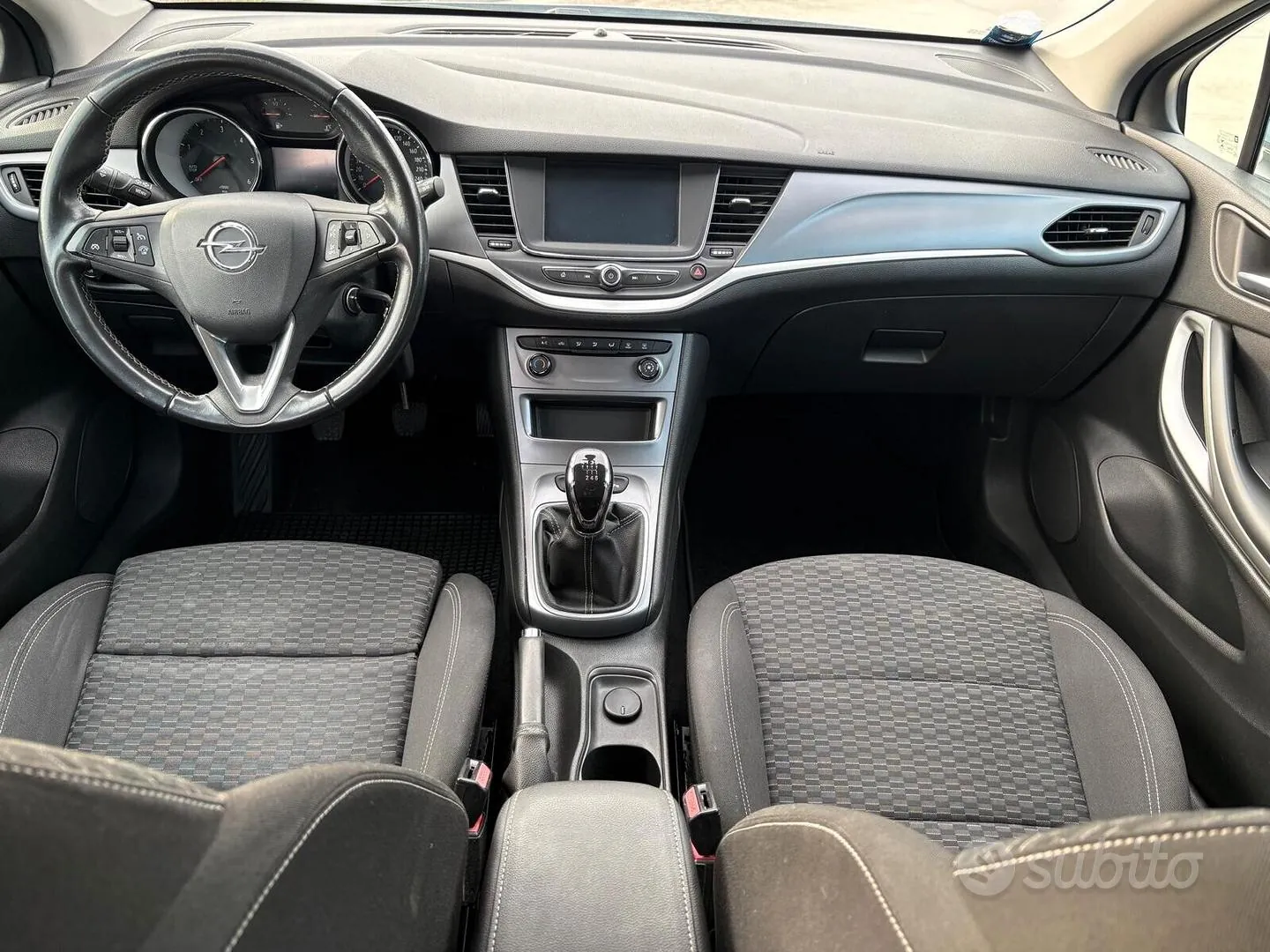 Opel Astra 2019 photo 5