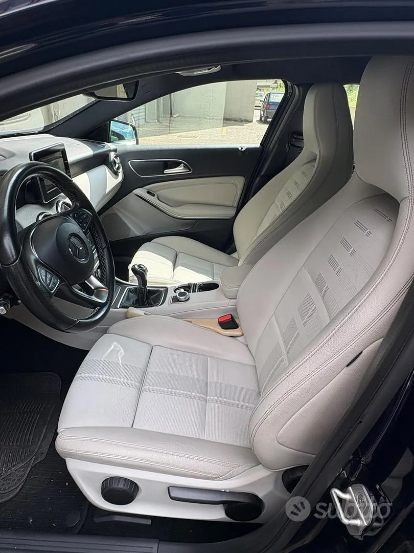 Mercedes-Benz A-Class 2017 photo 5