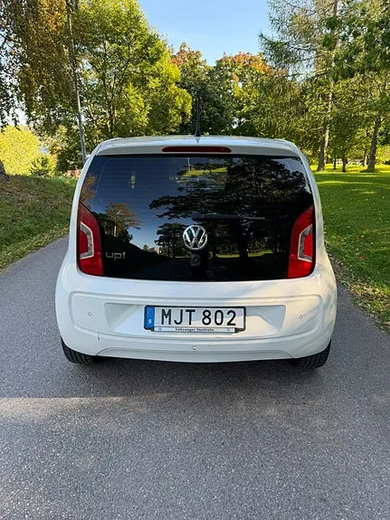 Volkswagen Up 2014 photo 5