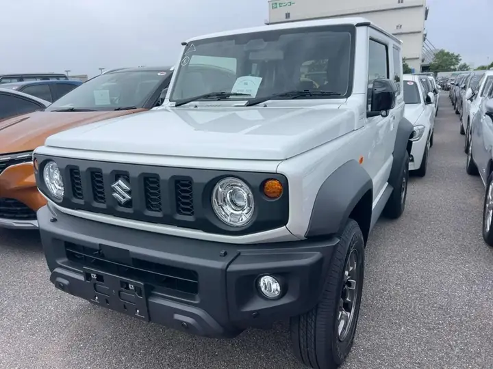 Suzuki Jimny 2026 photo 2