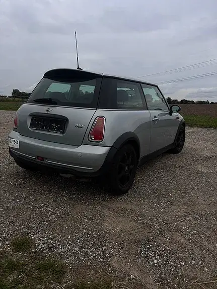 Mini One 2006 photo 5