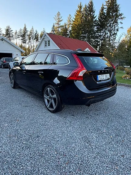 Volvo V60 2013 photo 4