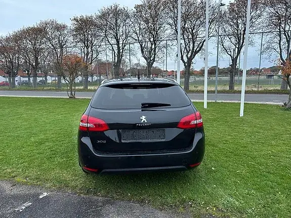 Peugeot 308 2019 photo 5