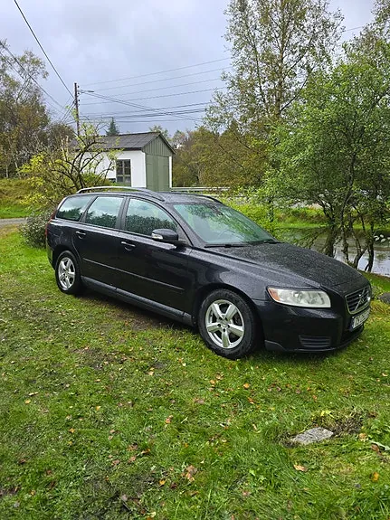 Volvo V50