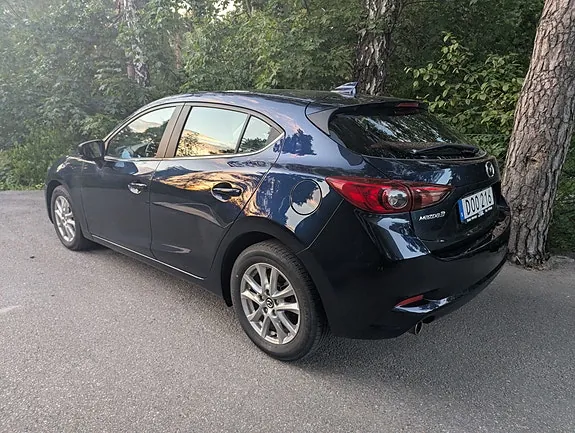 Mazda 3 2018 photo 3