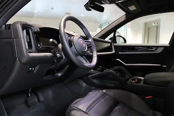 Porsche Cayenne 2025 photo 3