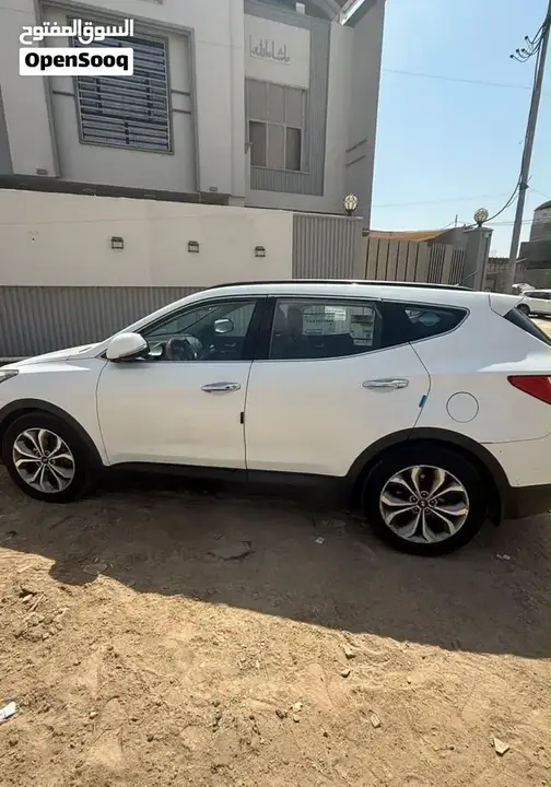 Hyundai Santa Fe 2015 photo 4