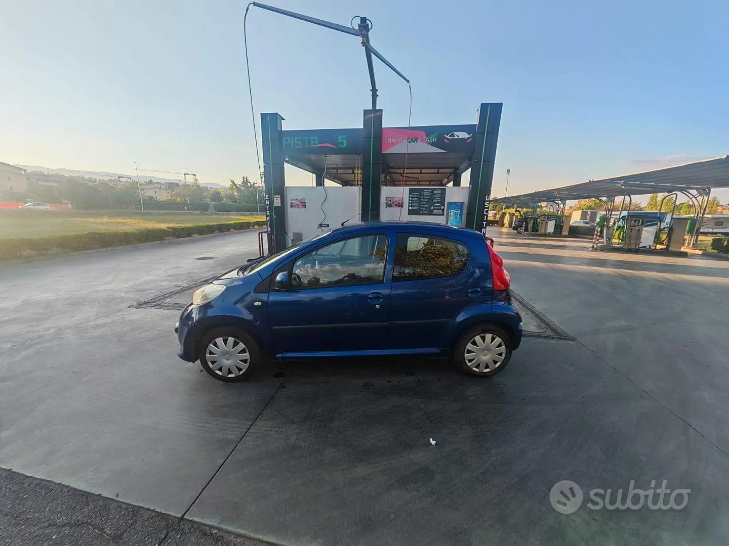 Peugeot 107 2006 photo 2