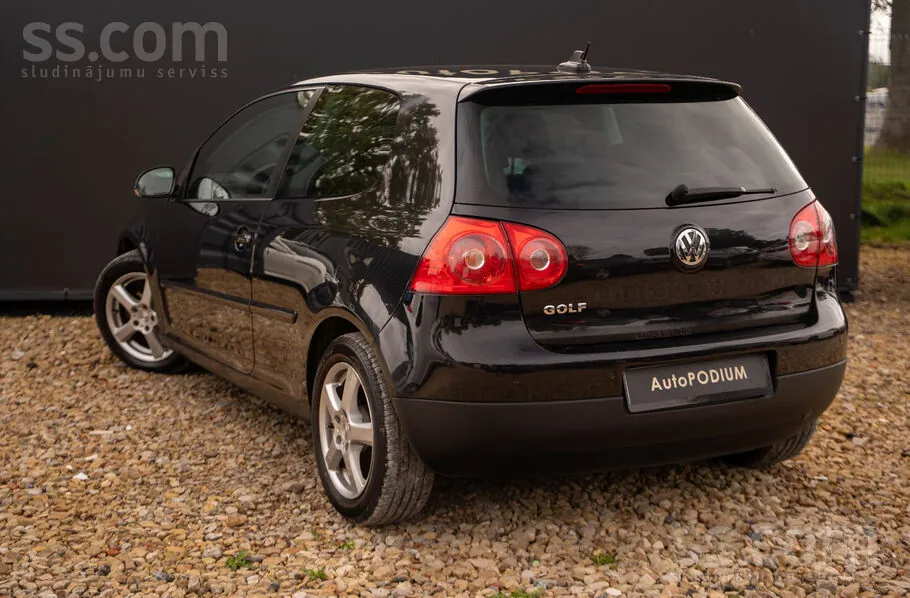 Volkswagen Golf 5 2007 photo 2