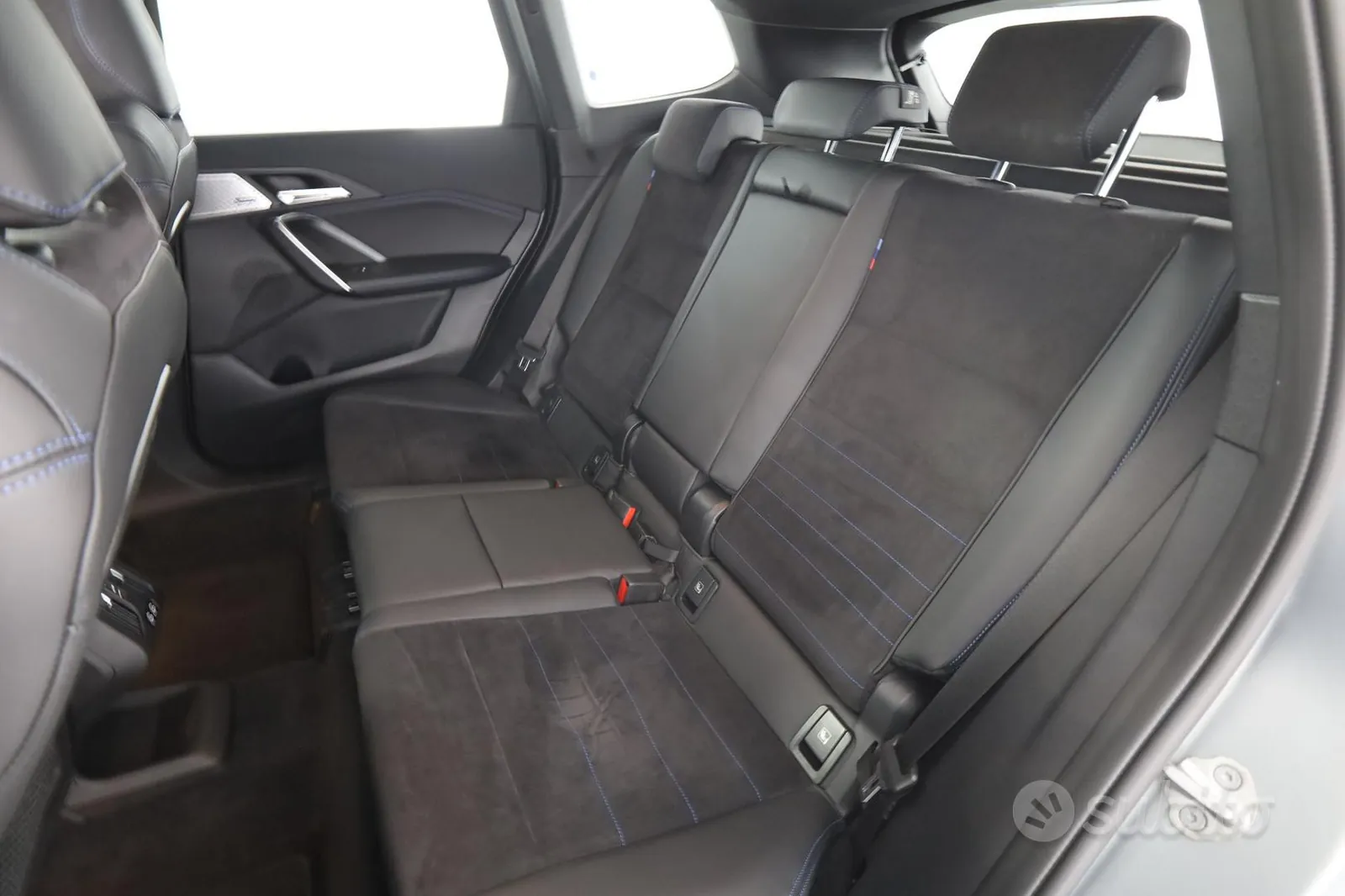 BMW X1 2024 photo 3