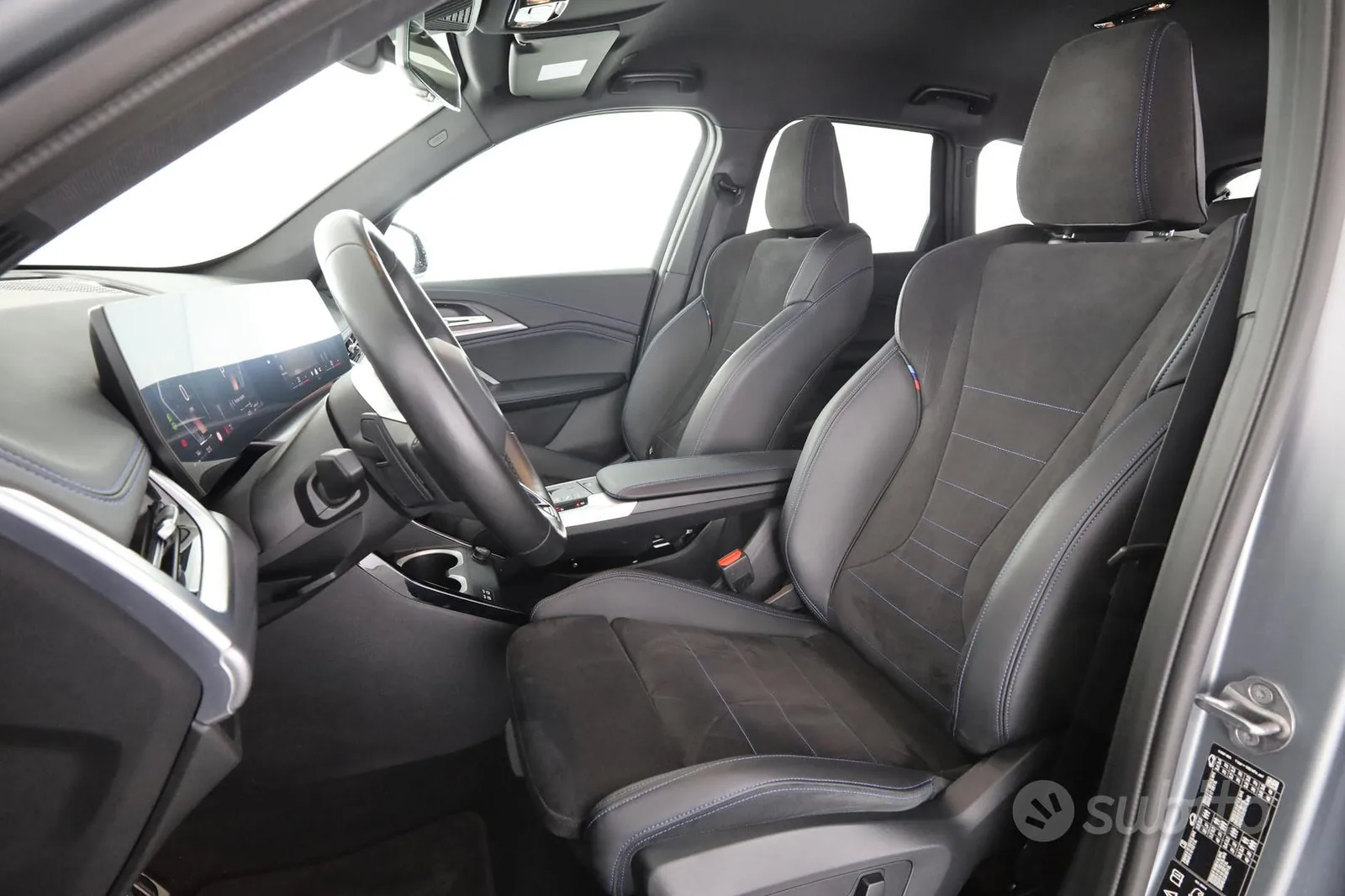 BMW X1 2024 photo 2