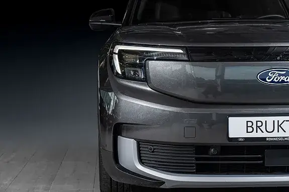 Ford Explorer 2026 photo 3