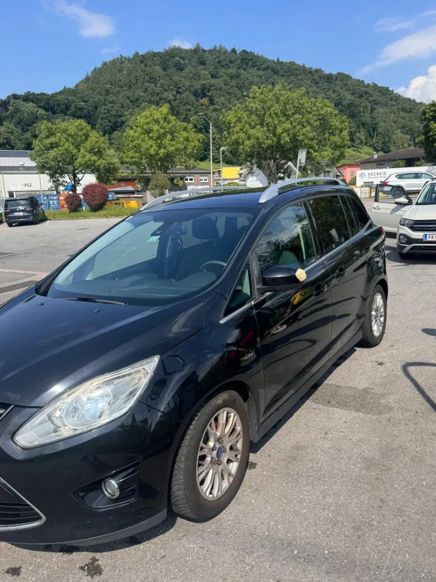 Ford C-Max 2011 photo 2