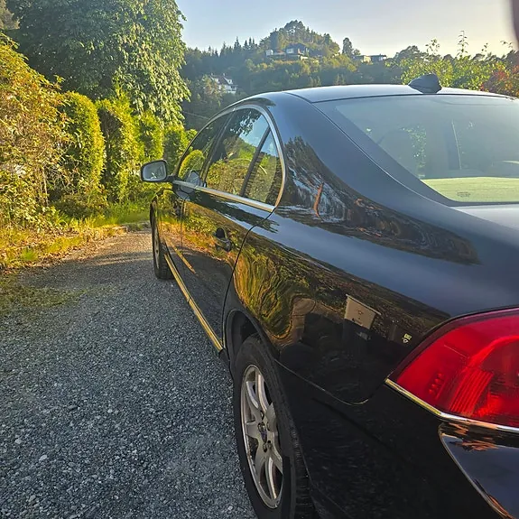 Volvo S80 2010 photo 3