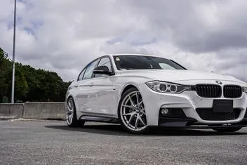 BMW 335I 2013 photo 3