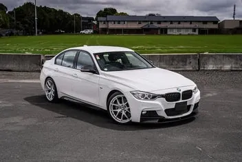 BMW 335I 2013 photo 2