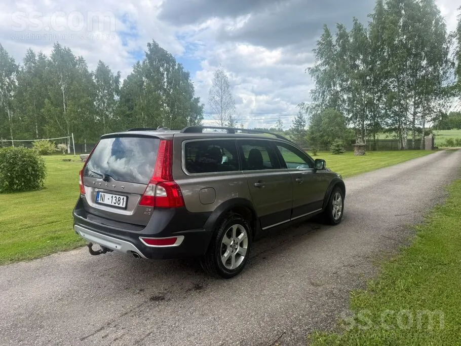 Volvo Xc70 2010 photo 4