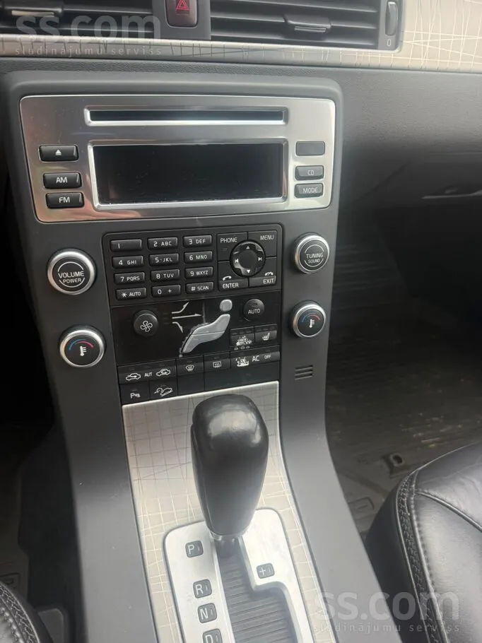 Volvo Xc70 2010 photo 5