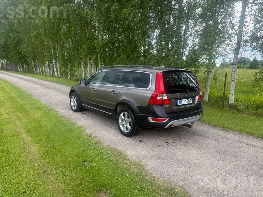 Volvo Xc70 2010 photo 3