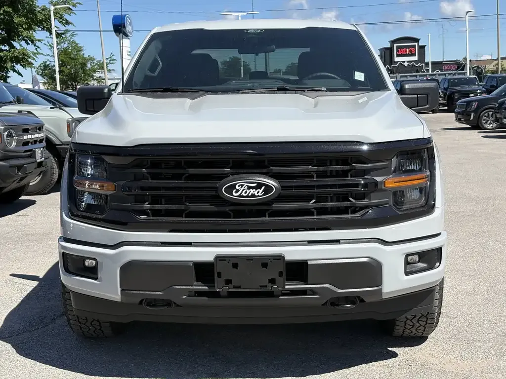 Ford F-150 2026 photo 3