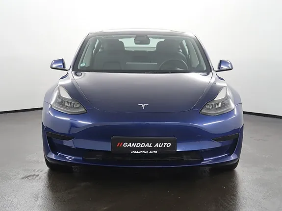 Tesla Model 3 2021 photo 3