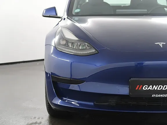 Tesla Model 3 2021 photo 4