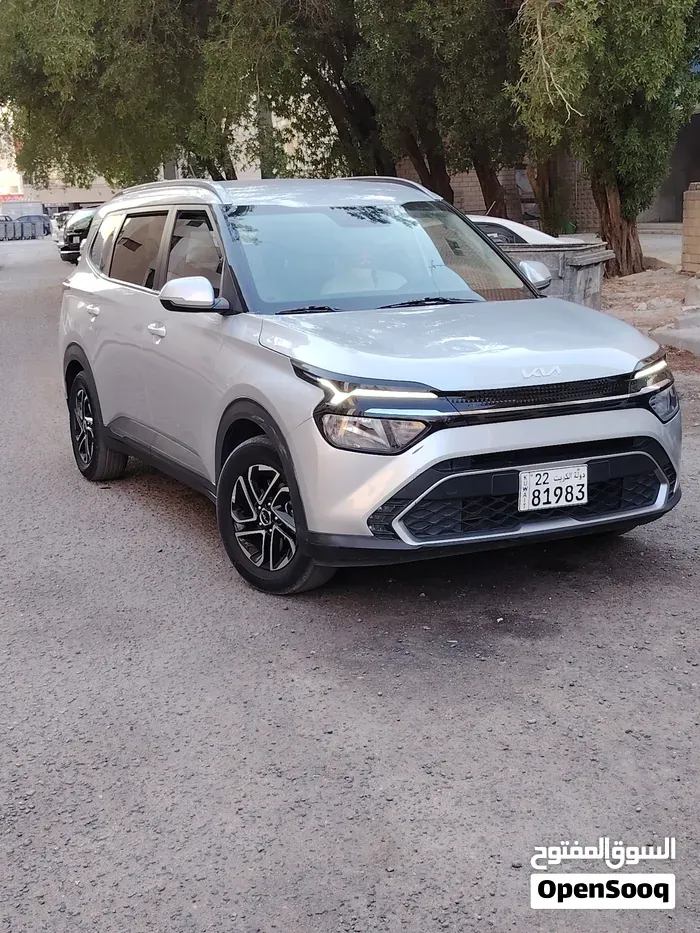 Kia Carens 2024 photo 2