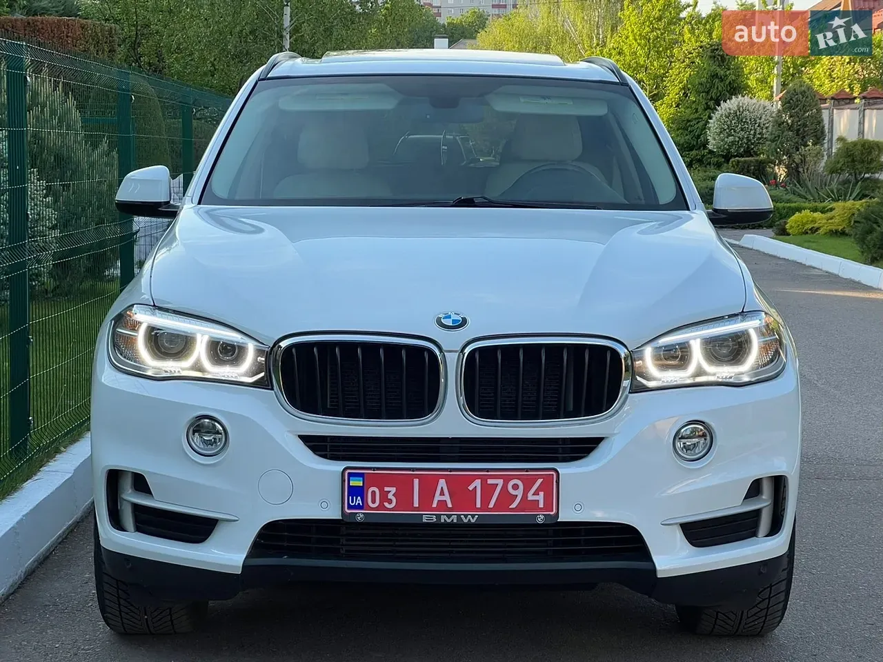 BMW X5 2015 photo 2
