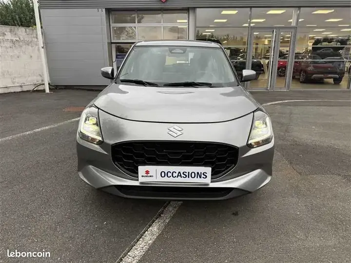 Suzuki Swift 2025 photo 2