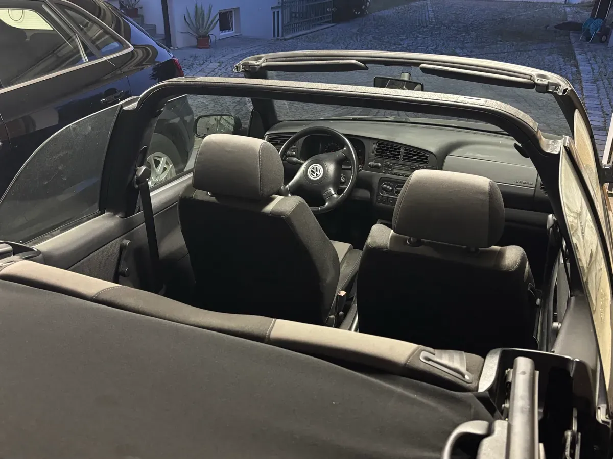 Volkswagen Golf 2002 photo 3