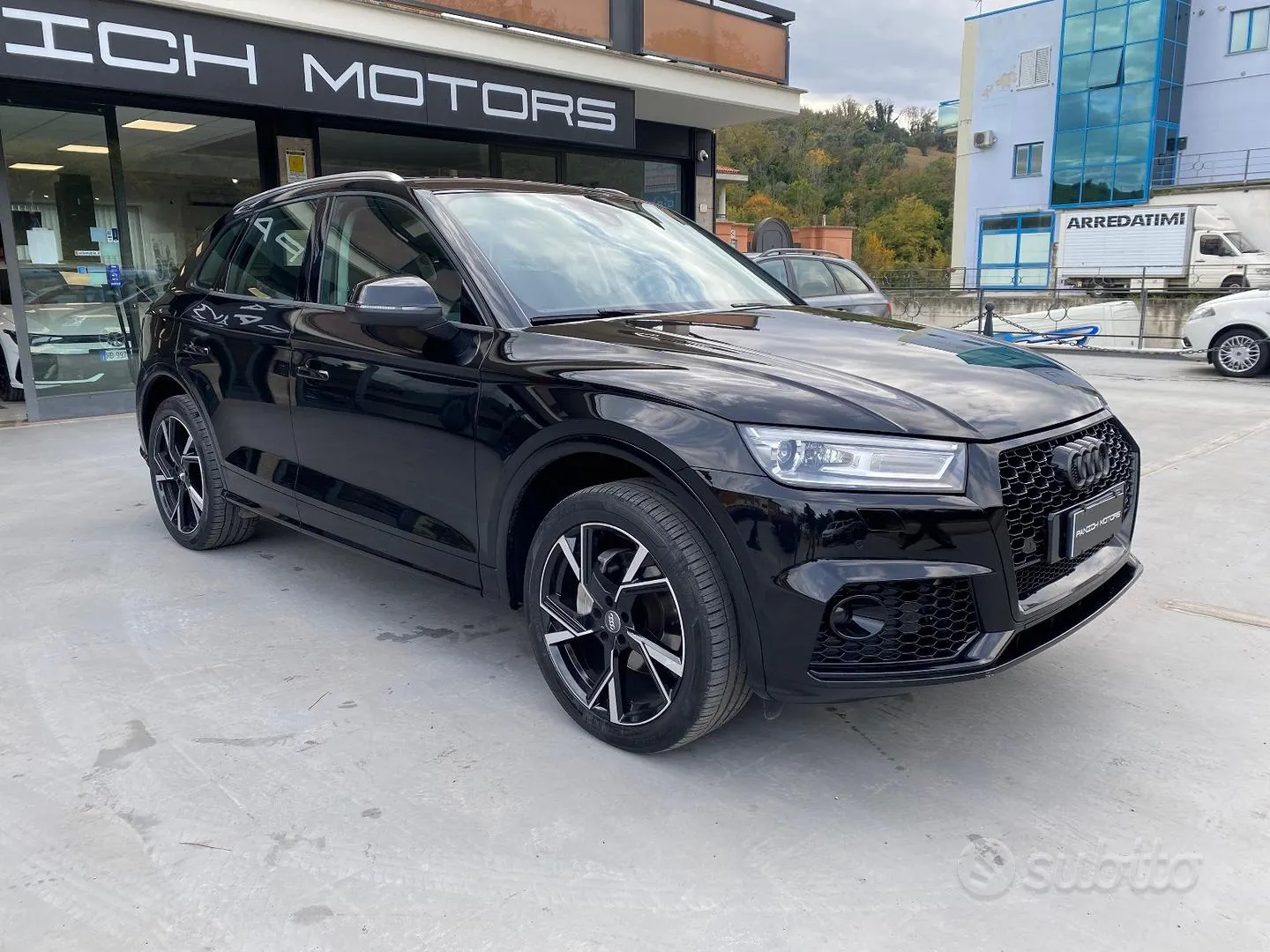 Audi Q5 2018 photo 2