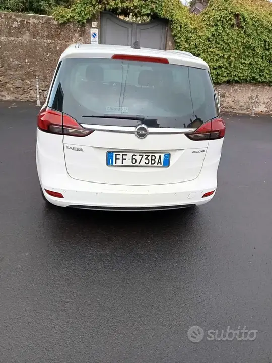 Opel Zafira