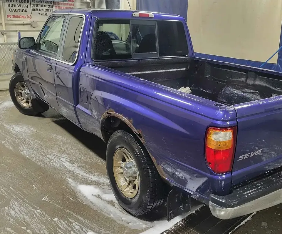 Mazda B3000 2001 photo 5