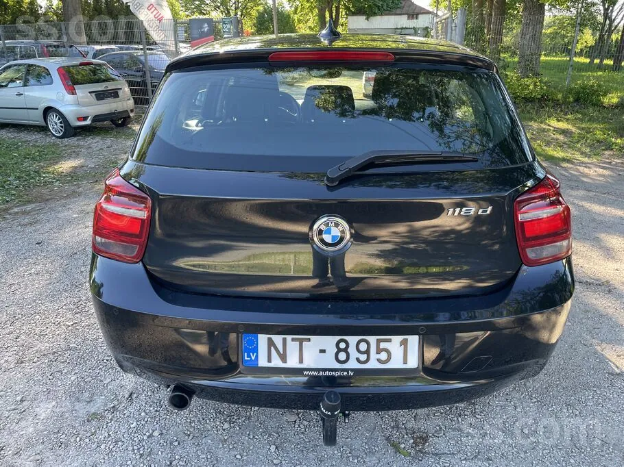 BMW 118 2014 photo 4