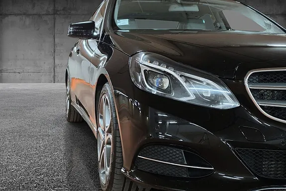 Mercedes-Benz Andre 2014 photo 2