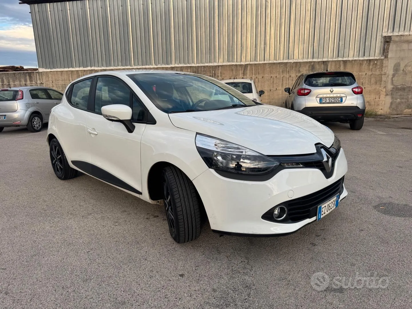 Renault Clio 2015 photo 4