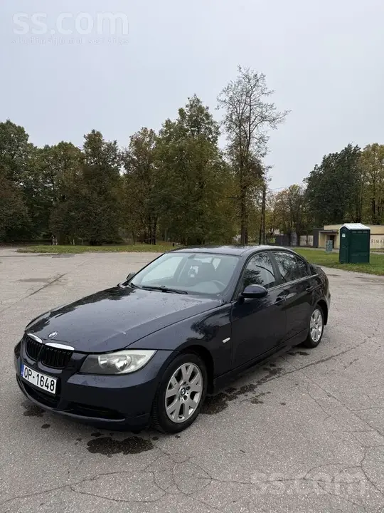 BMW 3 Series 2005 photo 3