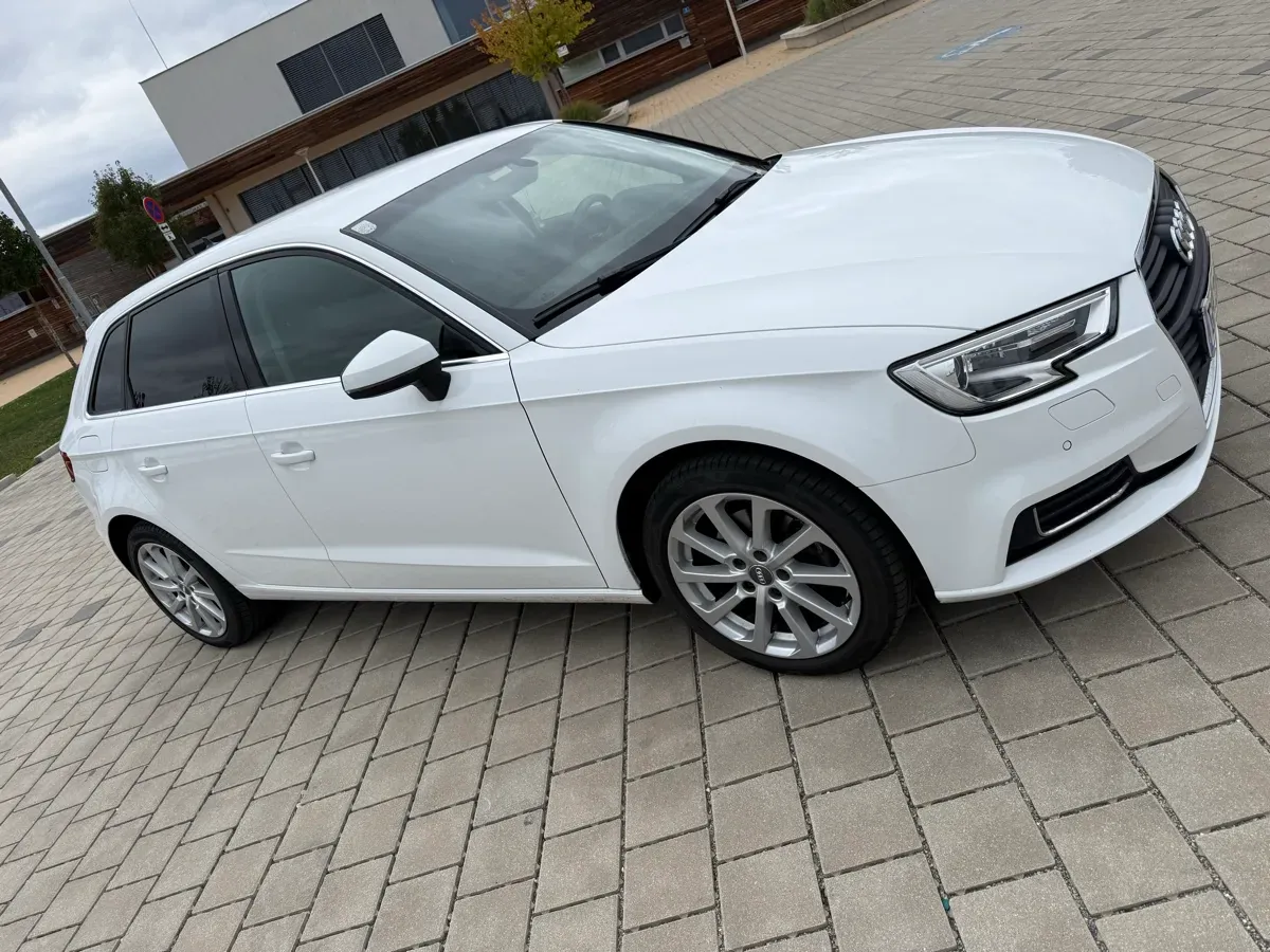 Audi A3 2019 photo 3