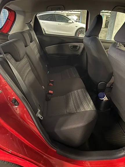 Toyota Yaris 2016 photo 5