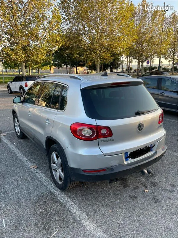 Volkswagen Tiguan 2010 photo 4