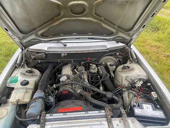 Volvo 240 1984 photo 5