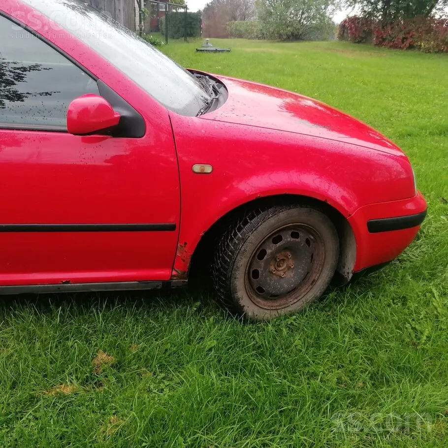 Volkswagen Golf 4