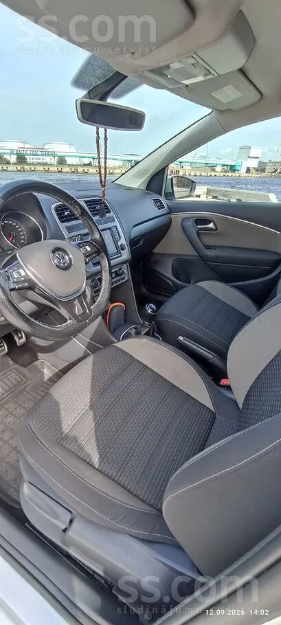 Volkswagen Polo 2017 photo 3