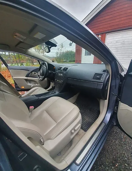 Toyota Avensis 2009 photo 5